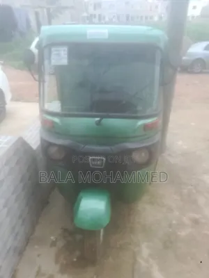 Bajaj 2019 Green
