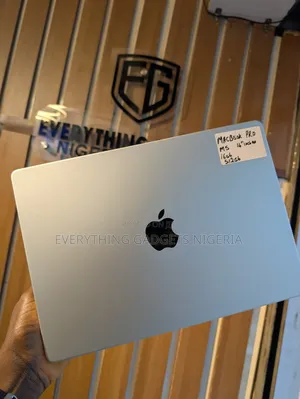 Laptop Apple MacBook Pro 16GB Apple M5 eMMC 512GB