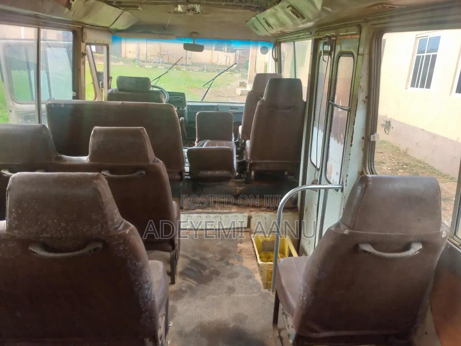 Toyota Coaster 1989 White