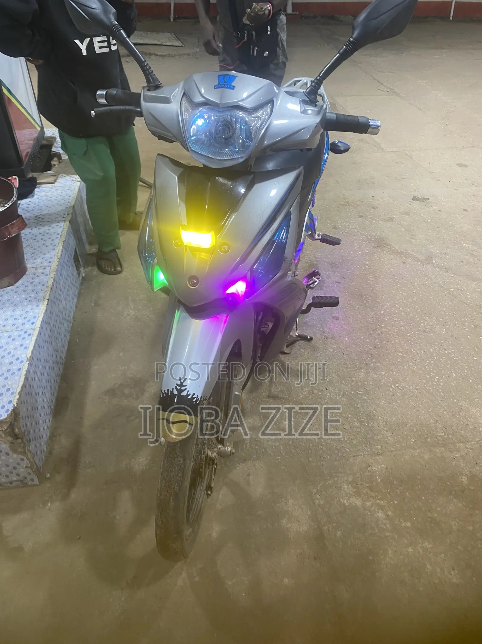 Yamaha 2023 Blue