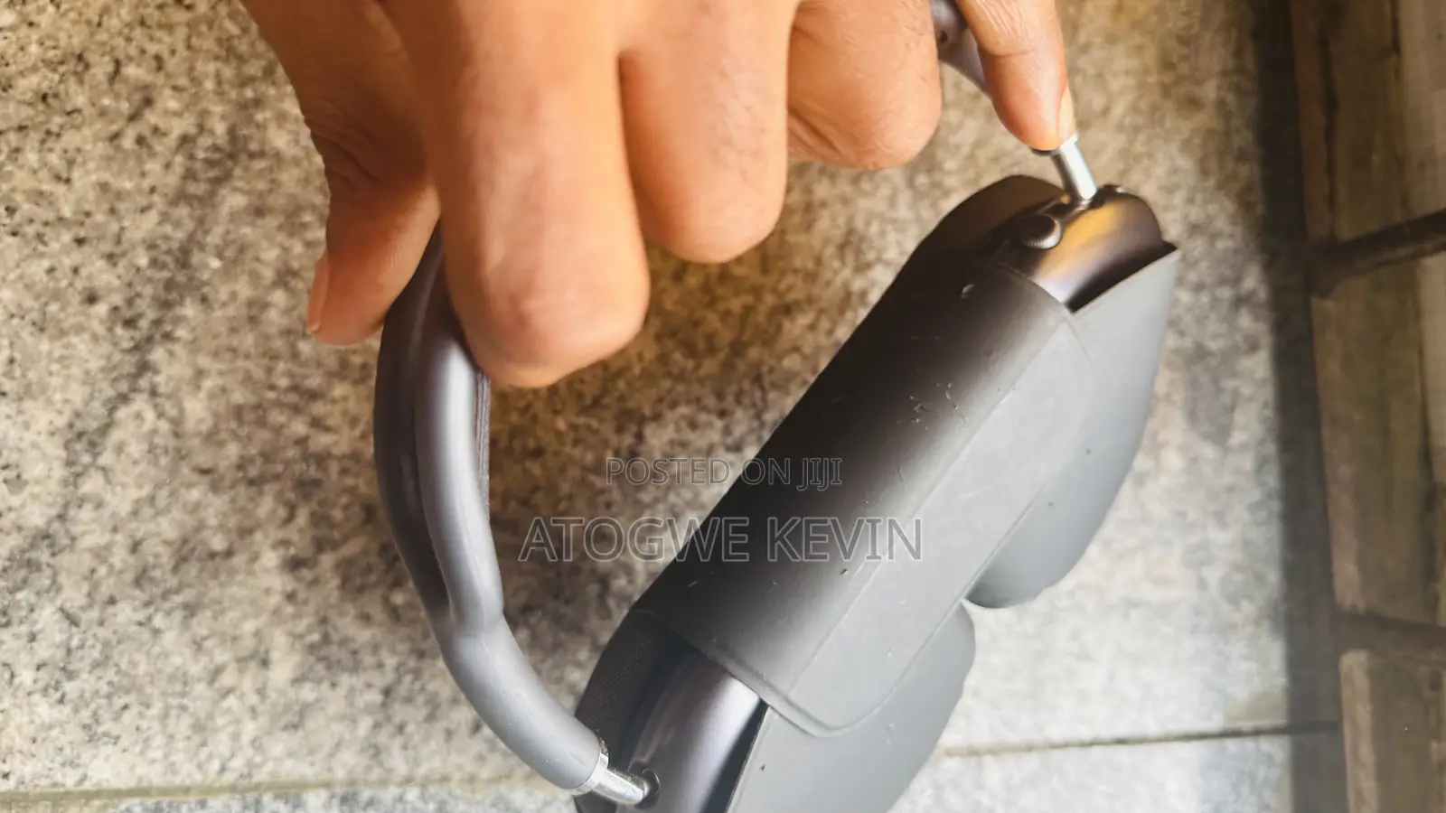 Clean Original Apple Airpod Max 2 Gen