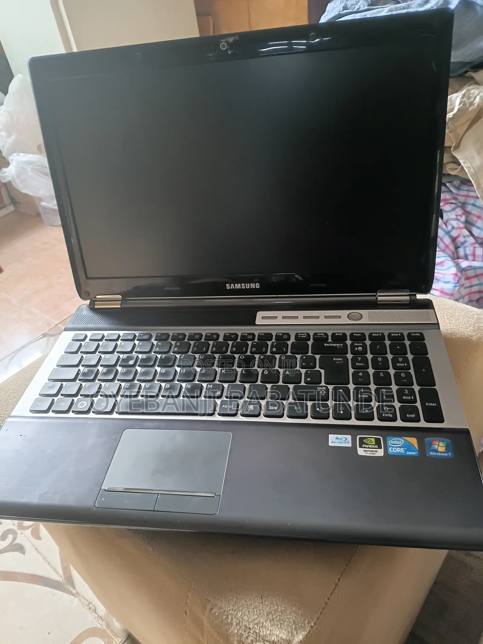Laptop Samsung RF510 8GB Intel Core i5 HDD 1T