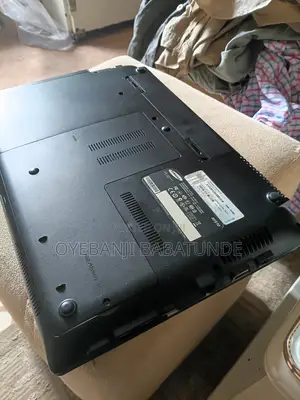 Laptop Samsung RF510 8GB Intel Core i5 HDD 1T