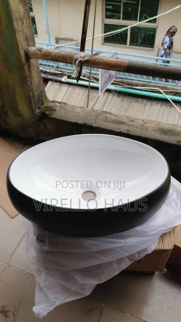 Black White Oval Basin