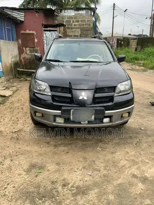 Mitsubishi Outlander 2.4 Comfort 2005 Black