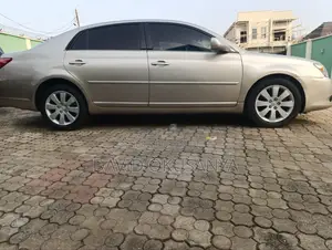 Toyota Avalon 2007 Gold