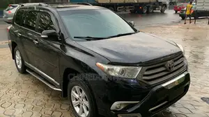 Toyota Highlander 2013 Black