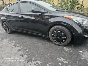Hyundai Elantra 2013 Black