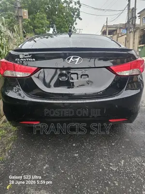 Hyundai Elantra 2013 Black