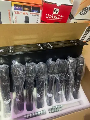 8-in-1 Wireless Microphone System Classic Audio