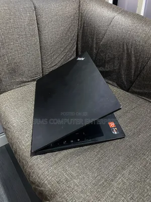 Laptop Lenovo ThinkPad E575 8GB AMD Ryzen 5 SSD 256GB