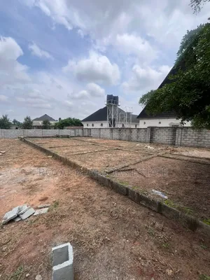 Estate Land