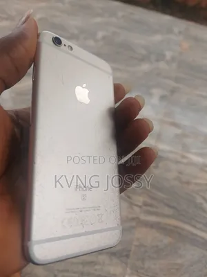 Apple iPhone 6s 64 GB White