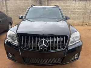 Mercedes-Benz GLK-Class 2009 Black