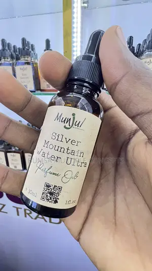 Munjul Silver Mountain Water Ultra