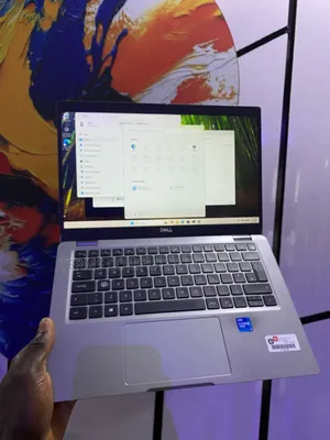 Laptop Dell Latitude 5320 16GB Intel Core i5 SSD 256GB