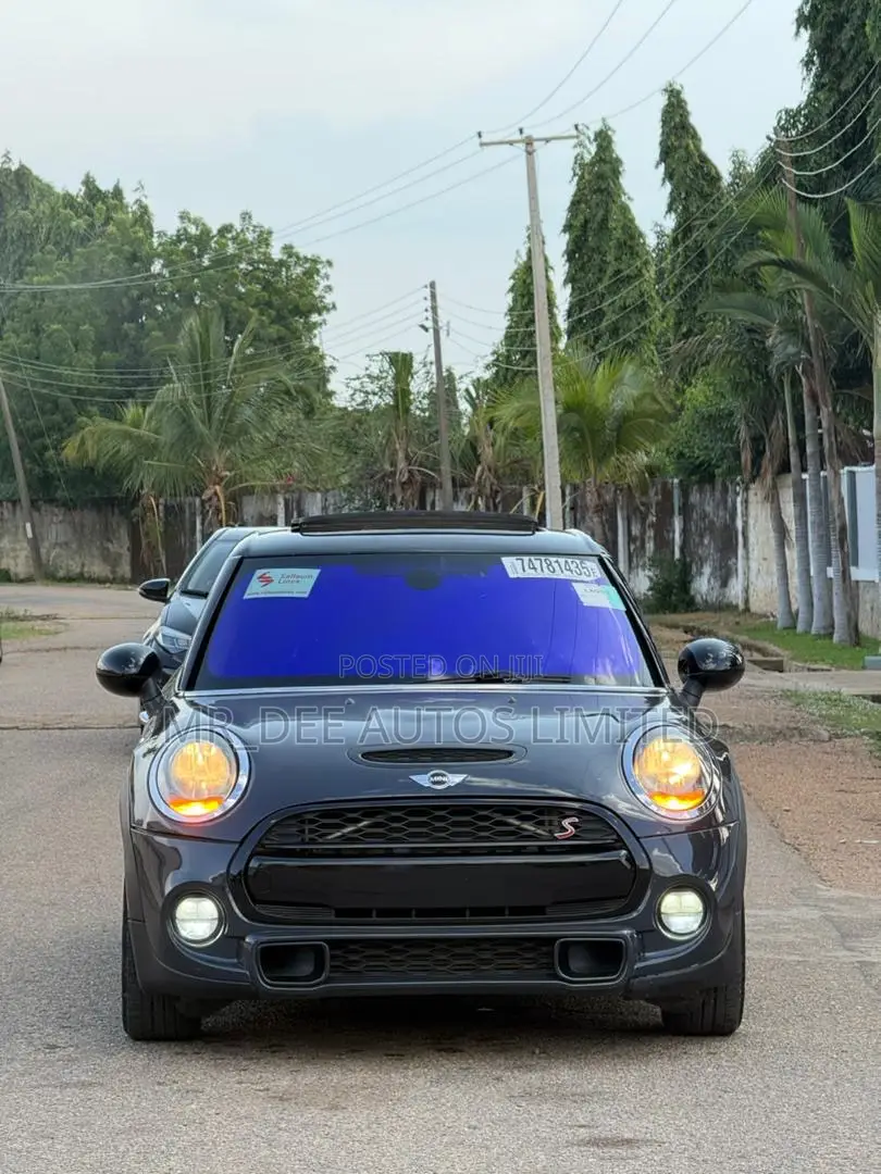 Mini Cooper 2015 Black