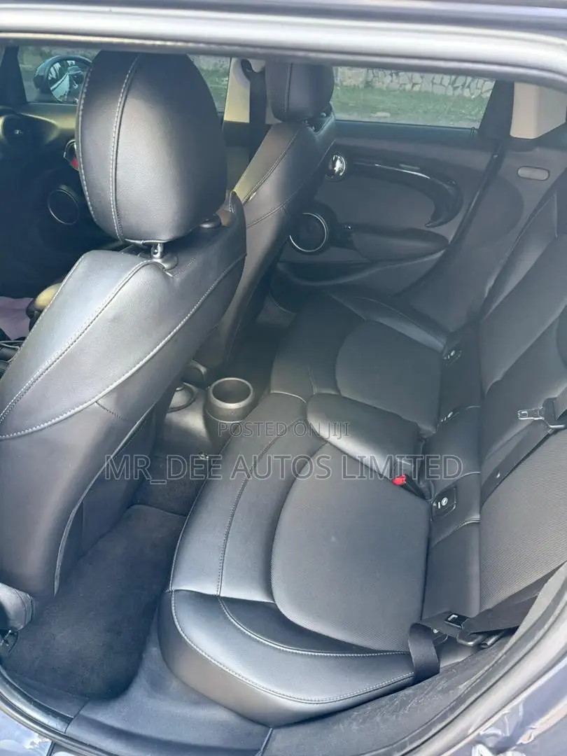 Mini Cooper 2015 Black