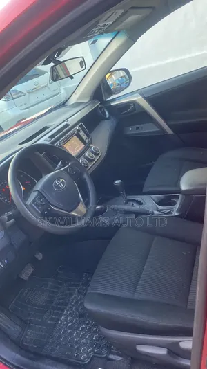 Toyota RAV4 2015 Red