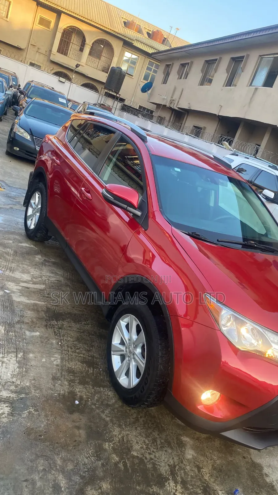 Toyota RAV4 2015 Red