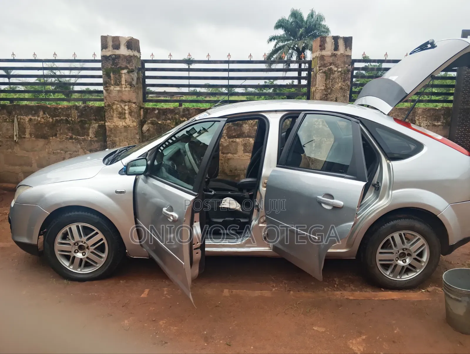 Ford Focus 2007 Silver