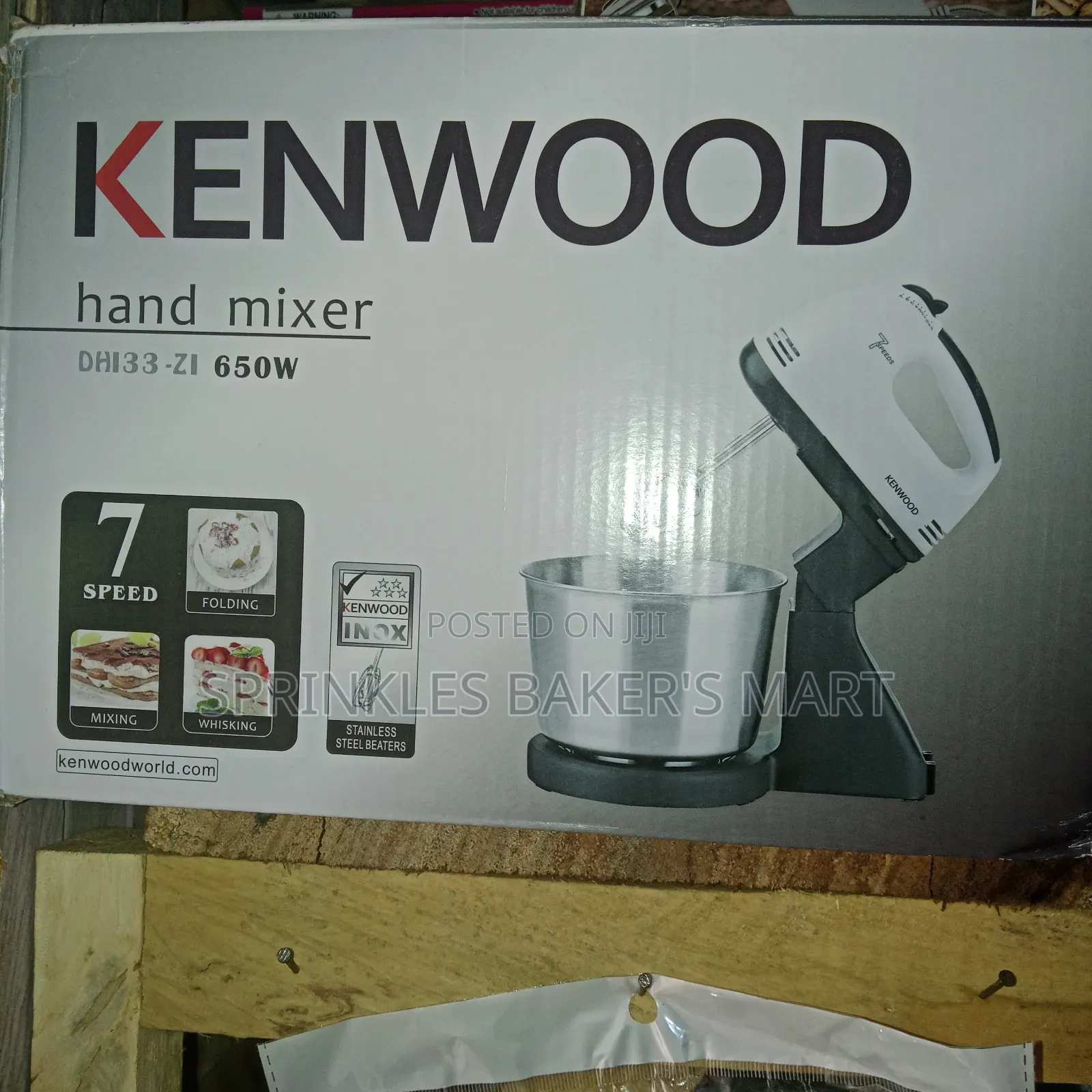 Kenwood Hand Mixer. 7 Speed