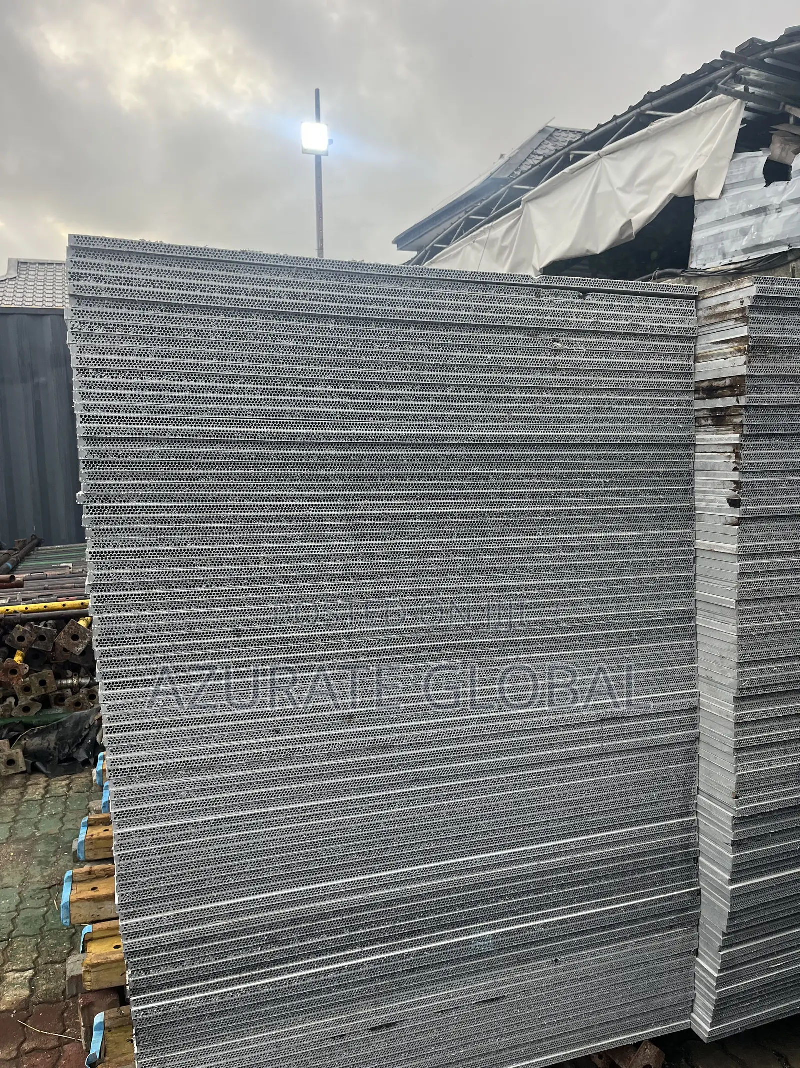 Hallow Plastic Board