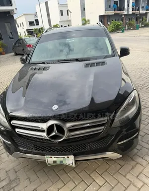 Mercedes-Benz GLE-Class 2017 Black