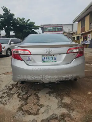 Toyota Camry 2013 Silver