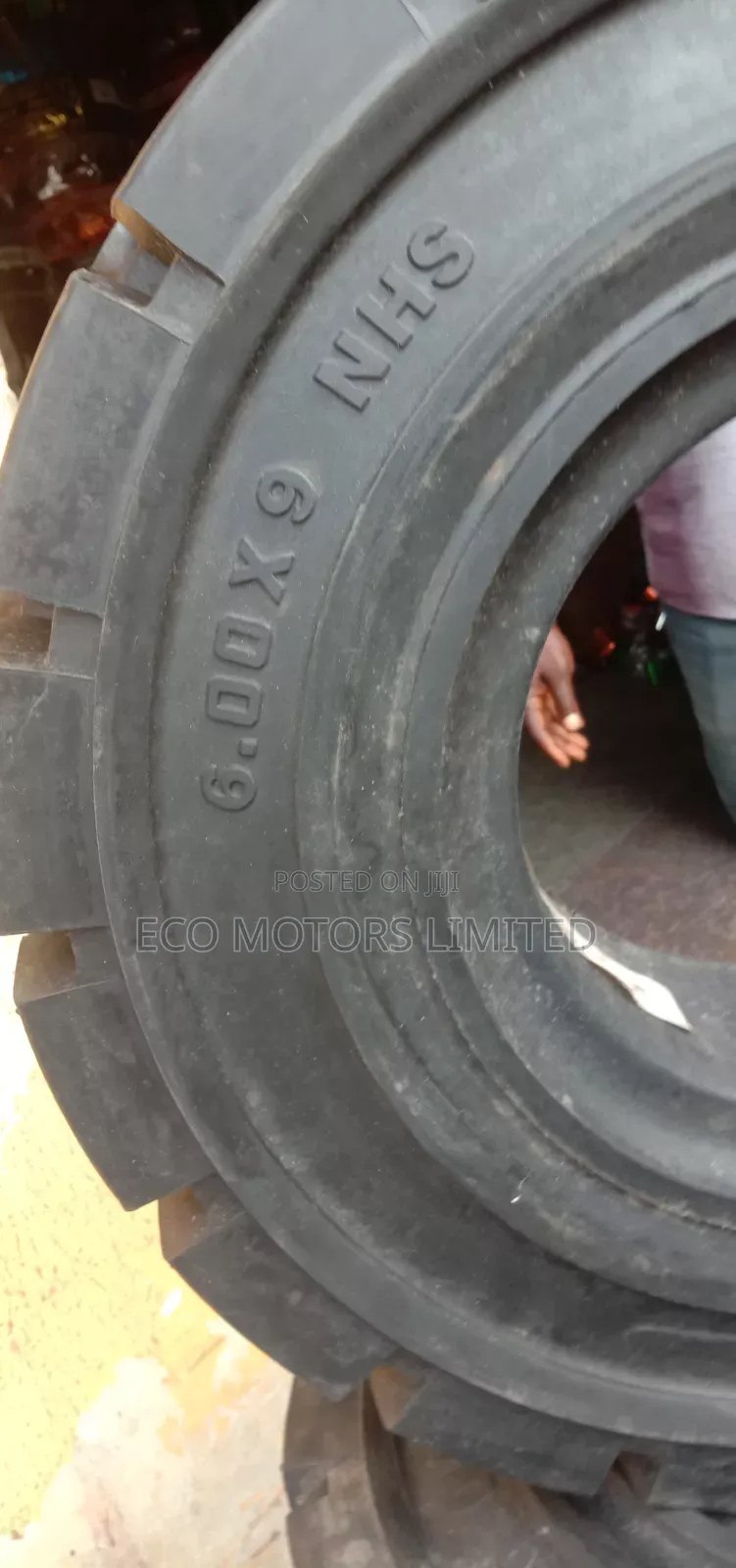 6.00_9 Solid Tire Original
