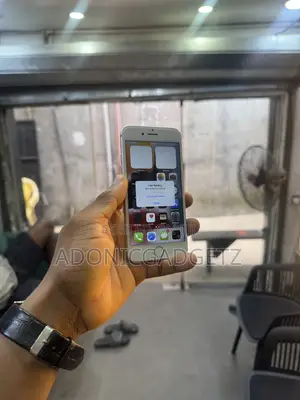 Apple iPhone 7 128 GB Silver
