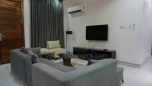 Vacation Paris Villa 6 Bedroom Apartment In Lekki Phase 1, Lagos