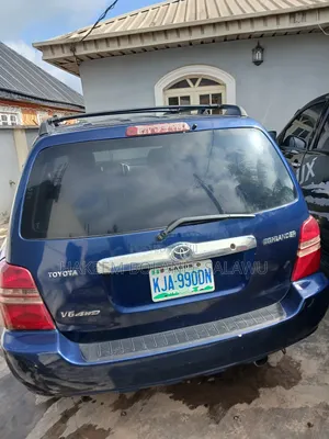 Toyota Highlander 2005 Blue