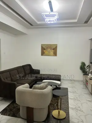 Vacation Pearl 2 Bedroom Apartment In Lekki Phase 1, Lagos