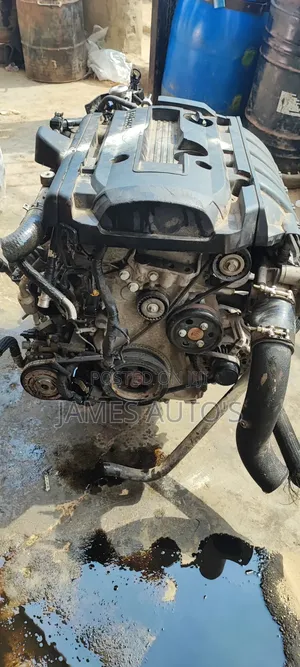 Good Quality Ford Mustang Engine and Gearbox 2.3l