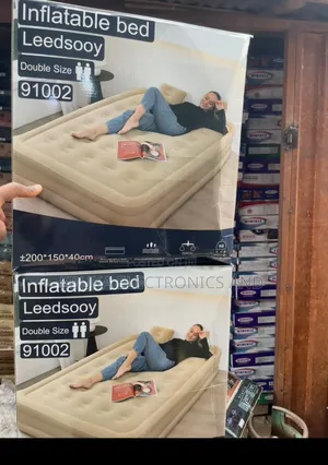 Very Big Automatic Self Pumping Mattress! Wide Enough To Accommodate