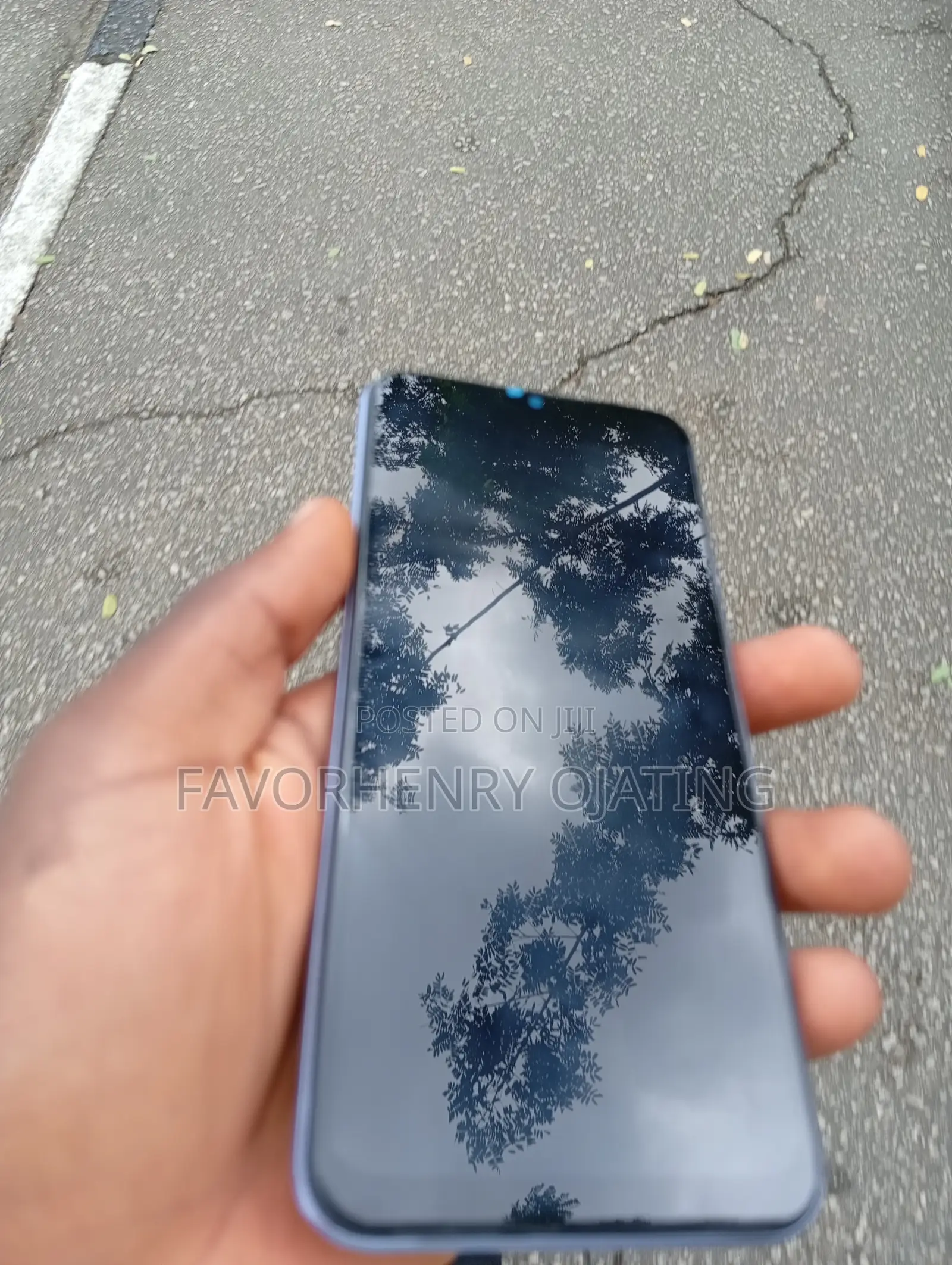 Tecno Spark 8C 64 GB Purple