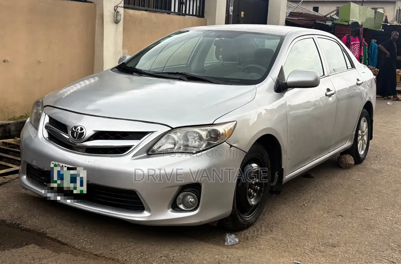 Toyota Corolla 2010 Silver