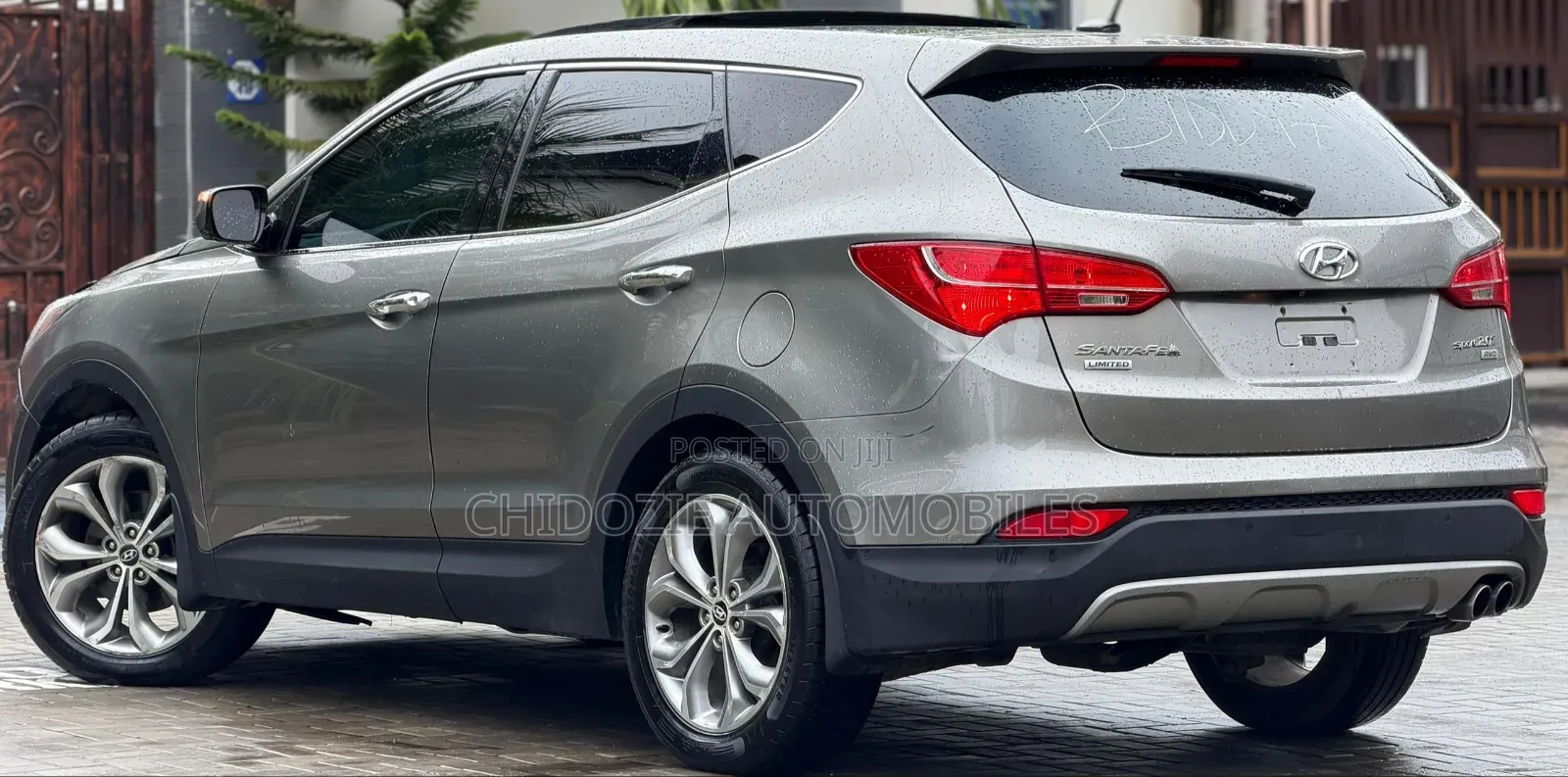 Hyundai Santa Fe 2013 Black