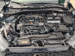 Toyota Highlander 2024 Silver
