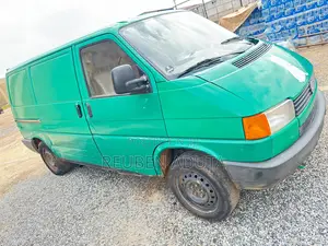 Volkswagen Transporter 2002 Green