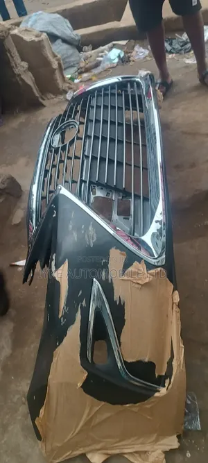 Complete Front Bumper Es350 2019