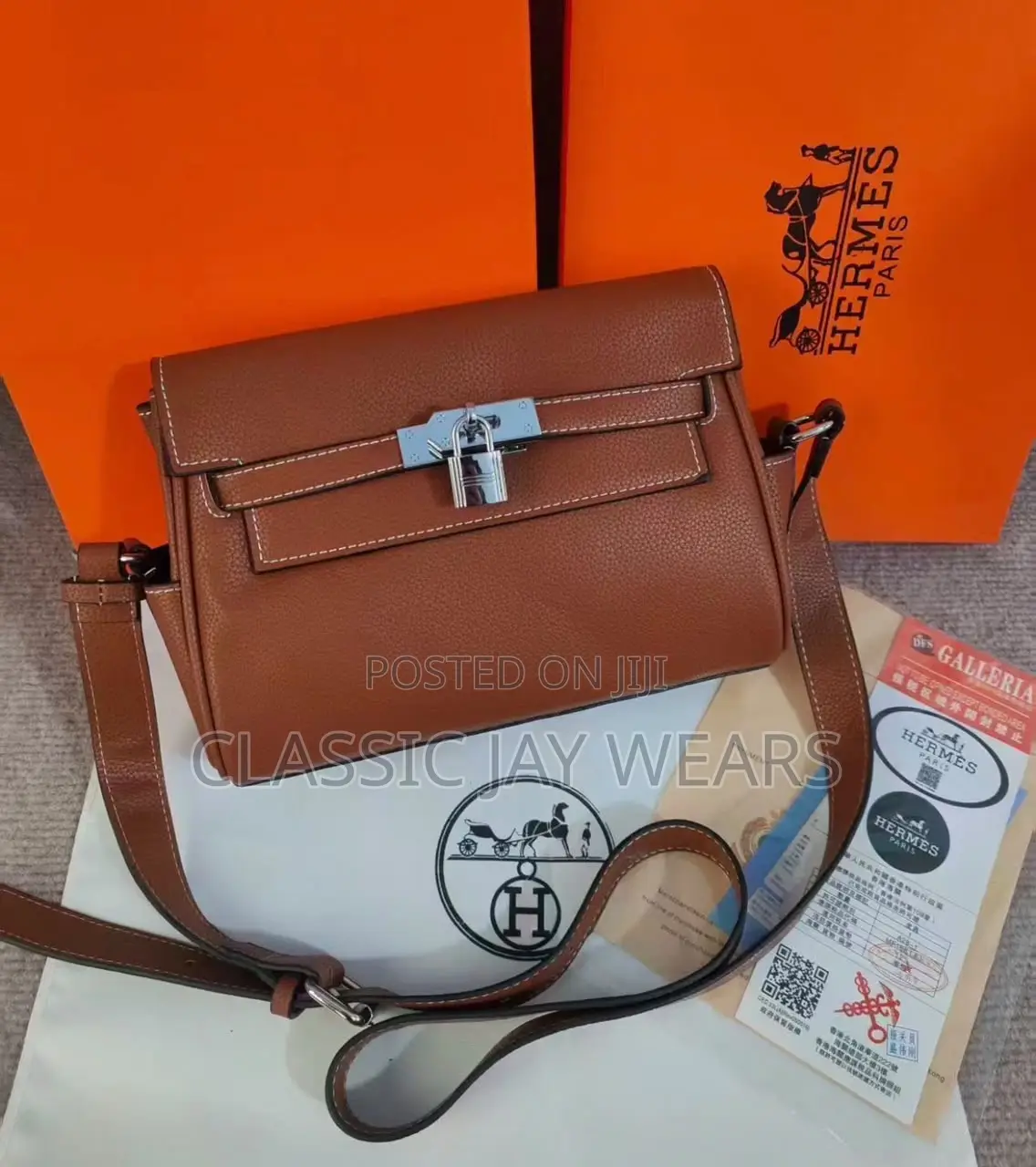 Luxury Hermes Side Bag With Lock
