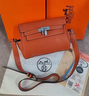 Luxury Hermes Side Bag With Lock