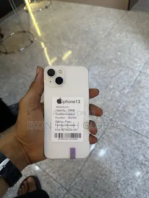 Apple iPhone 13 128 GB White