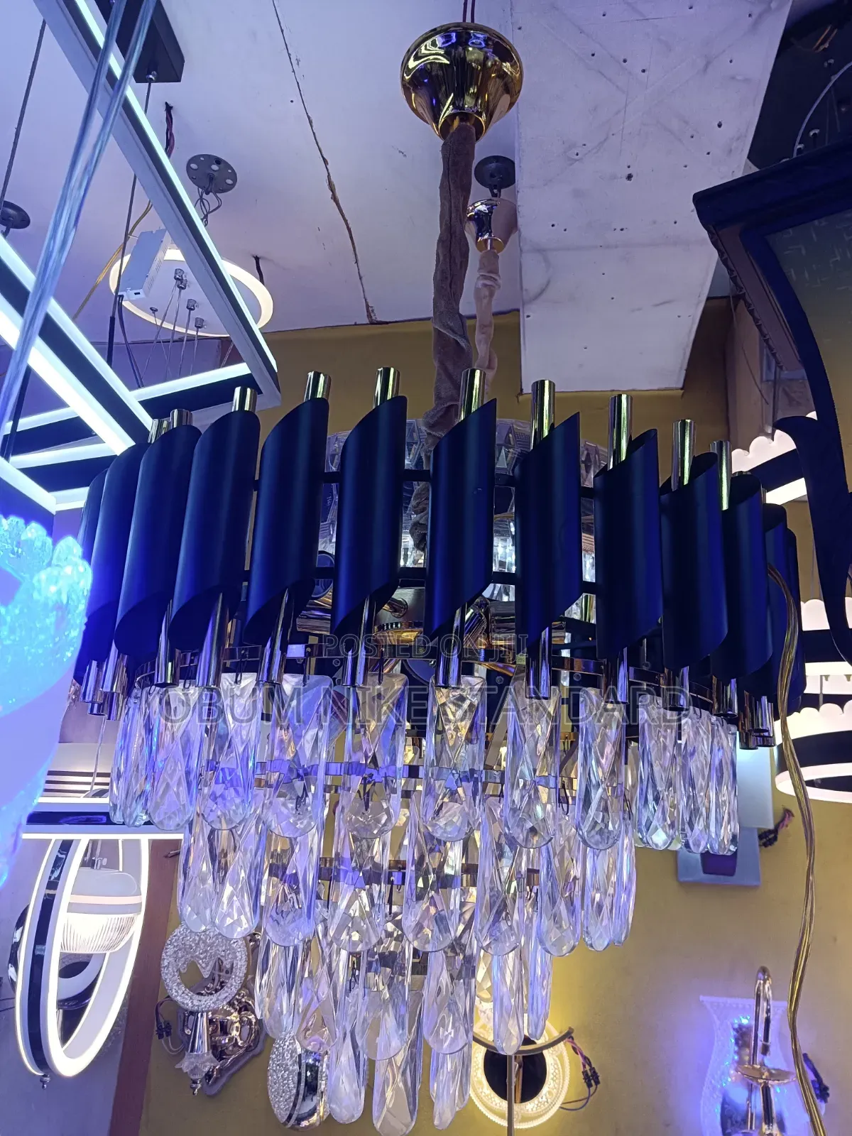 Christian Chandelier By400