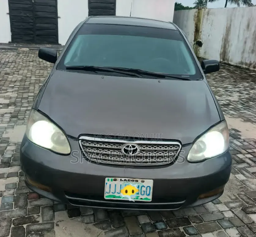 Toyota Corolla 2003 Black