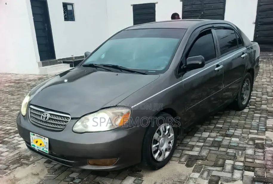 Toyota Corolla 2003 Black