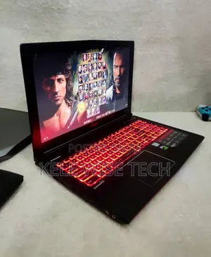 Laptop MSI GE62VR 7RF Apache Pro 8GB Intel Core i7 HDD+SSD 256GB