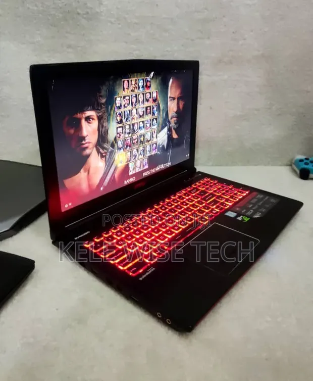 Laptop MSI GE62VR 7RF Apache Pro 8GB Intel Core i7 HDD+SSD 256GB